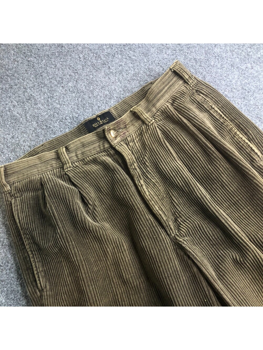 Bill Blass Wide Wale Corduroy Pleated Pants Mens 32x32 Brown Baggy 8.5" Leg Vtg
